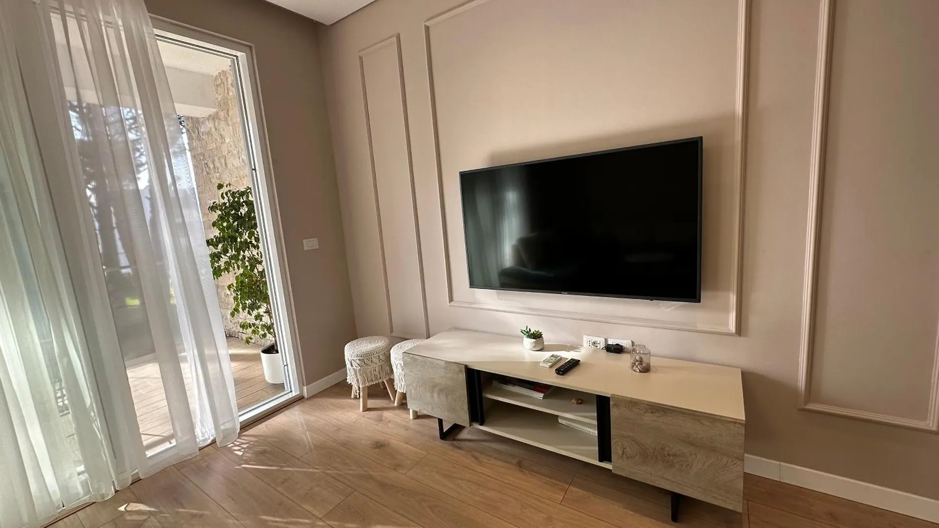 Bliss Apartment Durres Albania